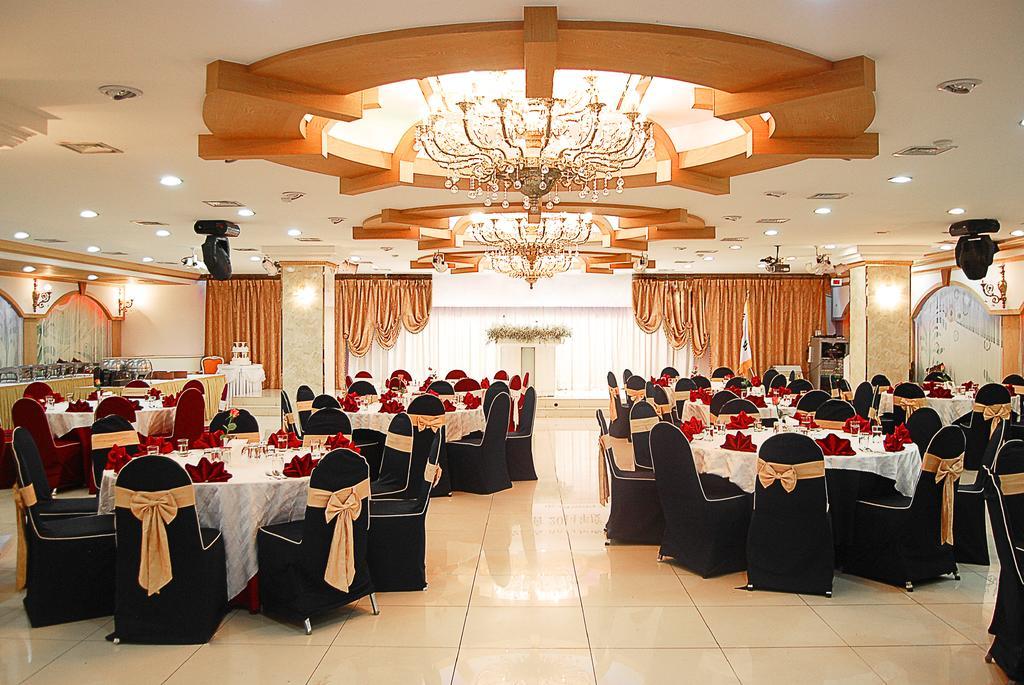 Arirang Tourist Hotel Changwon Buitenkant foto