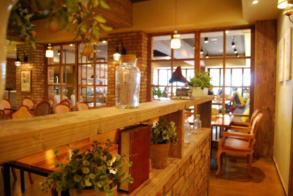 Arirang Tourist Hotel Changwon Buitenkant foto